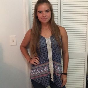 Maurice’s tank top